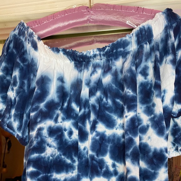 NWOT off shoulder tie dye cropped top NY&C - Picture 3 of 6